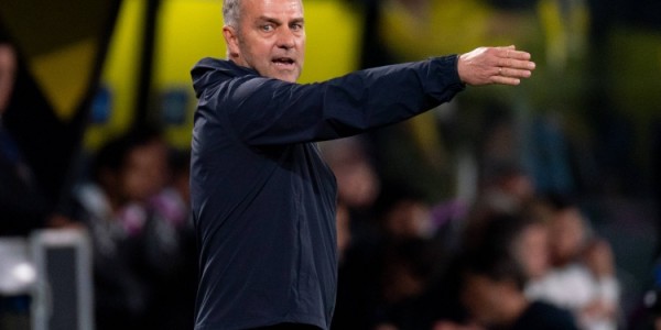 九游娱乐官网-西甲首轮登顶的队伍中，曾有13支最终问鼎冠军