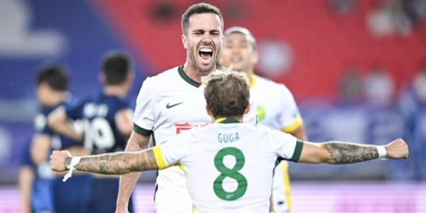 九游娱乐下载-【中超】连追3球！塞鸟头球张振阳绝平 三镇4比4国安