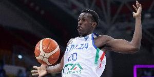 九游娱乐官网-未来国家队主力？萨利乌-尼昂场均17.8分钟 贡献10.2分4.6板0.6断