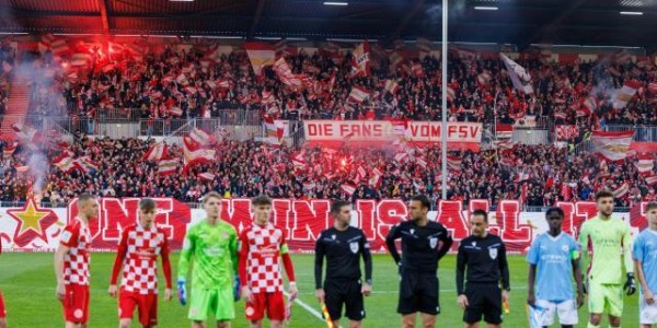 九游娱乐下载-美因茨与拜仁创造历史！德甲靠U19队捍卫欧战荣誉