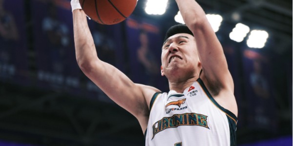 九游娱乐下载-杨鸣走早了？辽宁狂胜52分终结4连败 赵继伟复出激活7人上双制胜